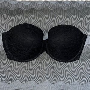 Victoria’s Secret Lace Black Strapless Bra 38D EUC